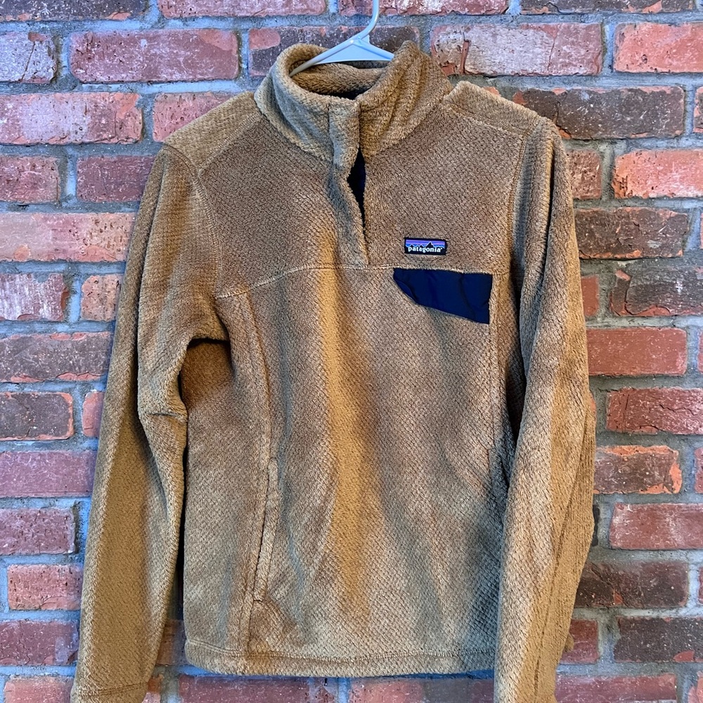 Patagonia Tan Fleece Pullover with Navy Chest Pocket